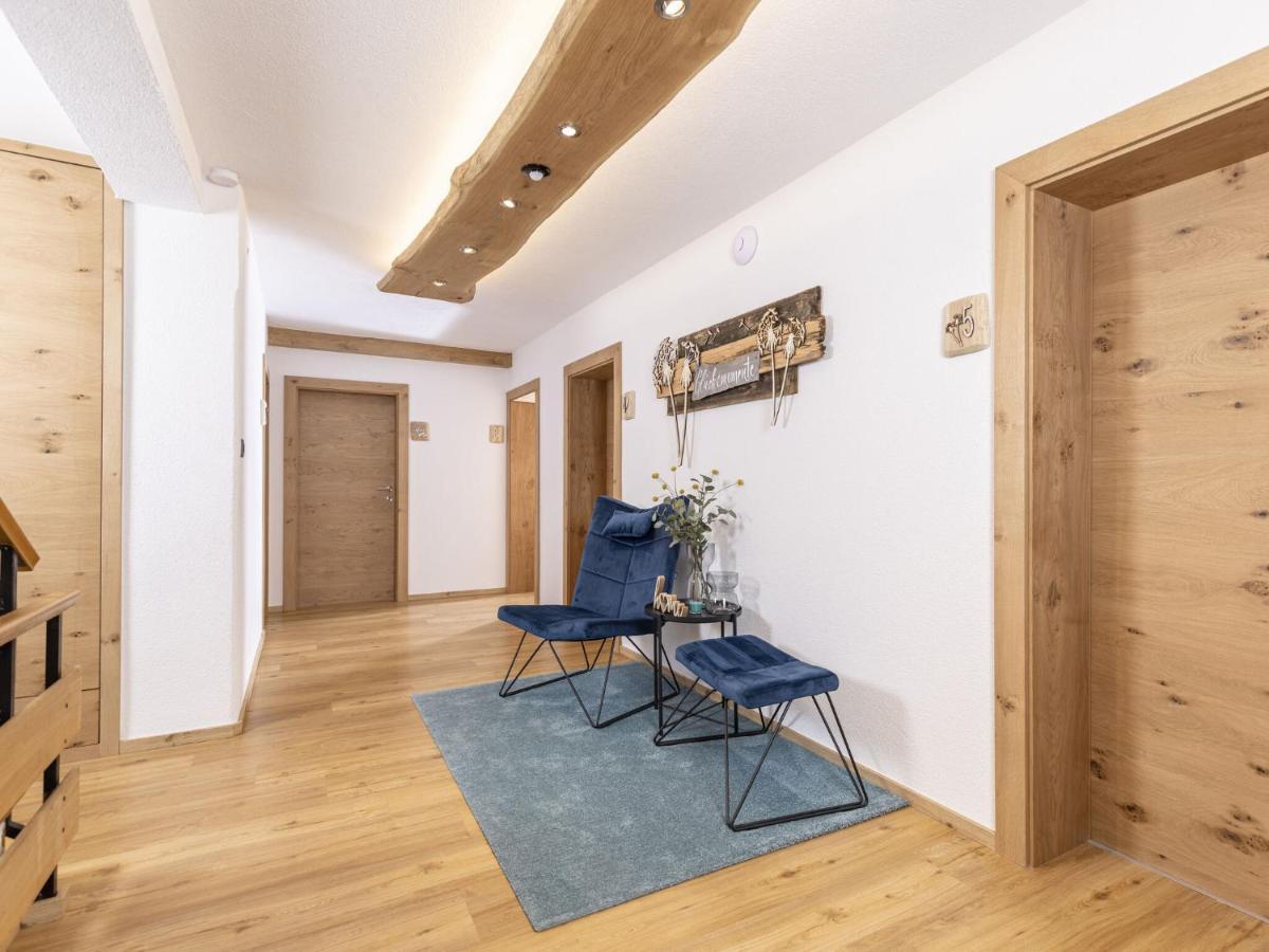Apartment in Ramsau im Zillertal for 18 People Exterior foto